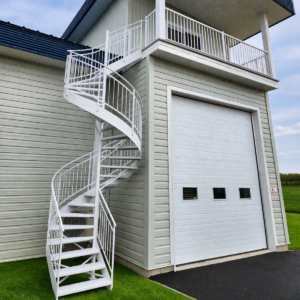 escalier exterieur en aluminium par patio & terrasse 2000 a drummondville