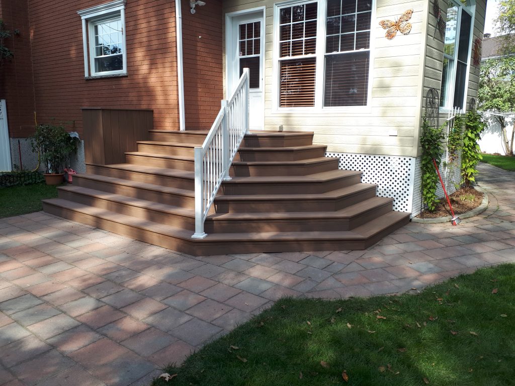 terrasse avec plancher en composite